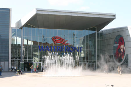 Einkaufszentrum Waterfront Bremen